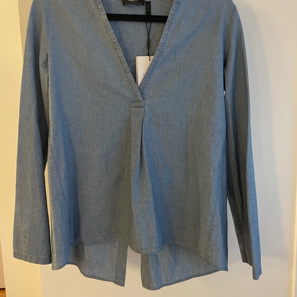 Theory Ofeliah Chambray Blouse- size small, NWT! - Picture 3 of 5